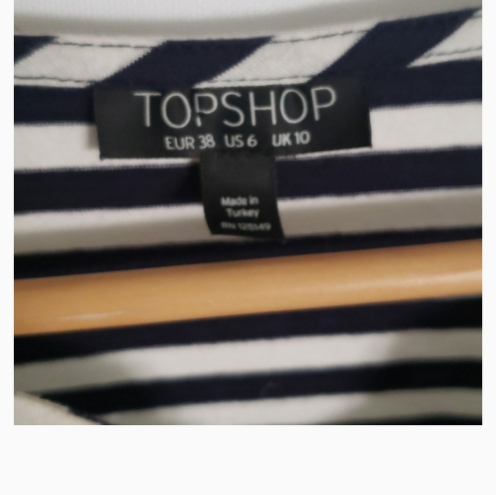 Topshop "Lucy"striped crop shirt w tie front - Picture 12 of 12